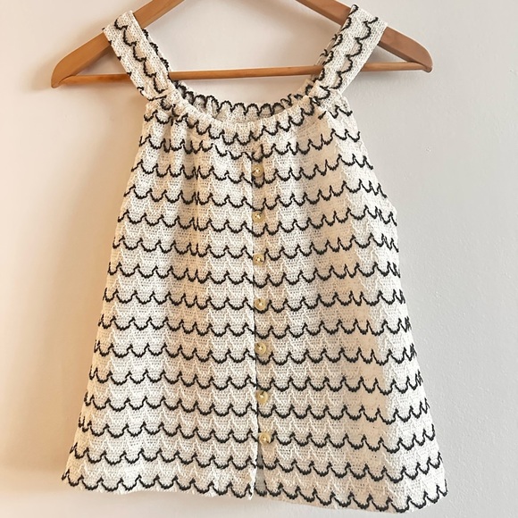 Black and White Tie Front Tank Top with Relaxed Fit - Picture 4 of 5